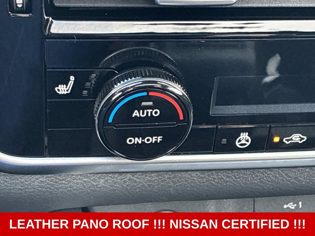Certified 2022 Nissan Rogue SV w/ SV Premium Package AWD/4WD image 32
