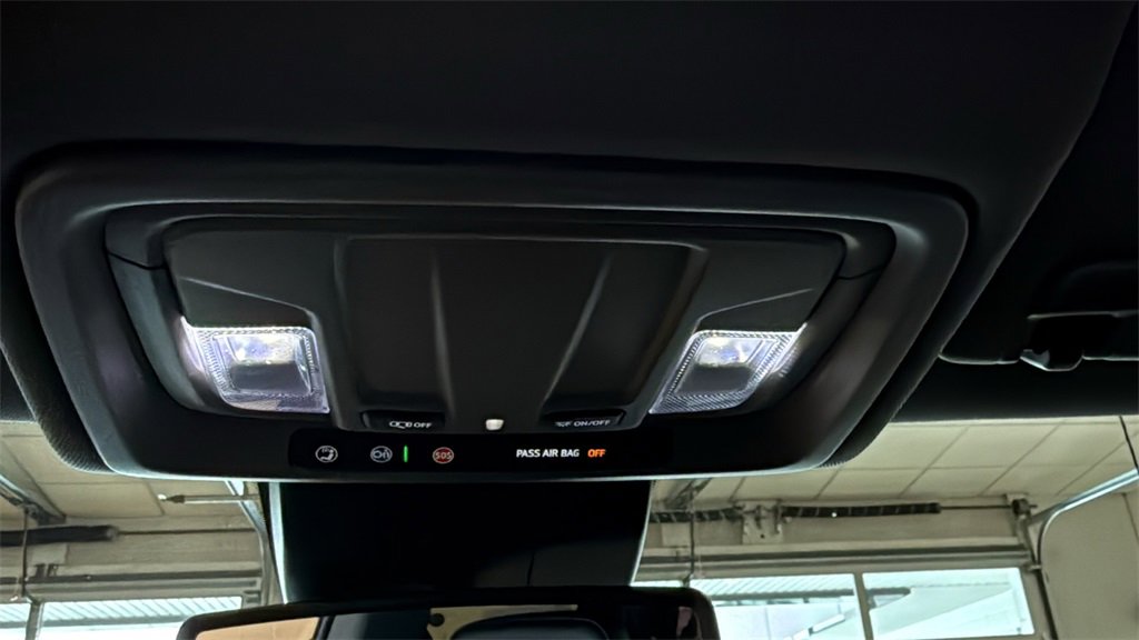 Used 2023 GMC Sierra 1500 SLT w/ SLT Premium Package image 34