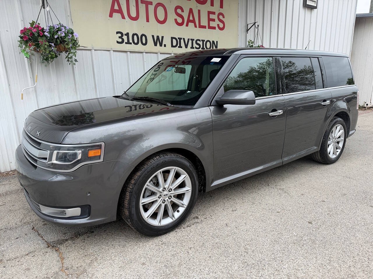 Used 2015 Ford Flex Limited w/ Equipment Group 301A AWD/4WD image 3