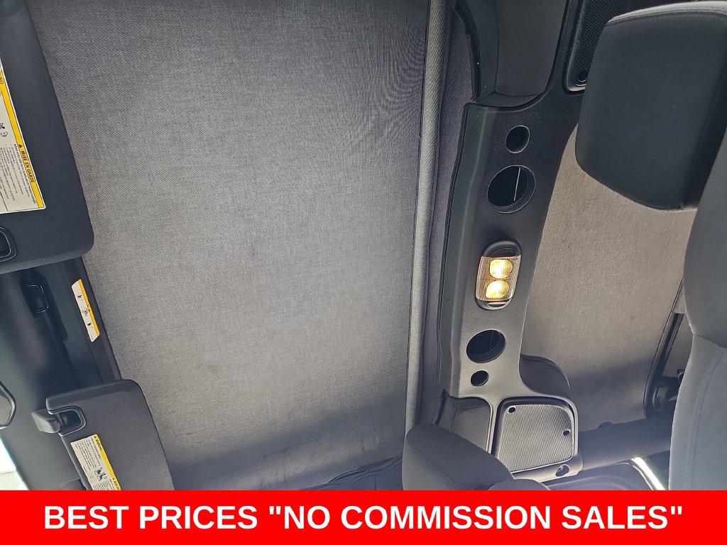Used 2016 Jeep Wrangler Unlimited Sport w/ Connectivity Group AWD/4WD image 29