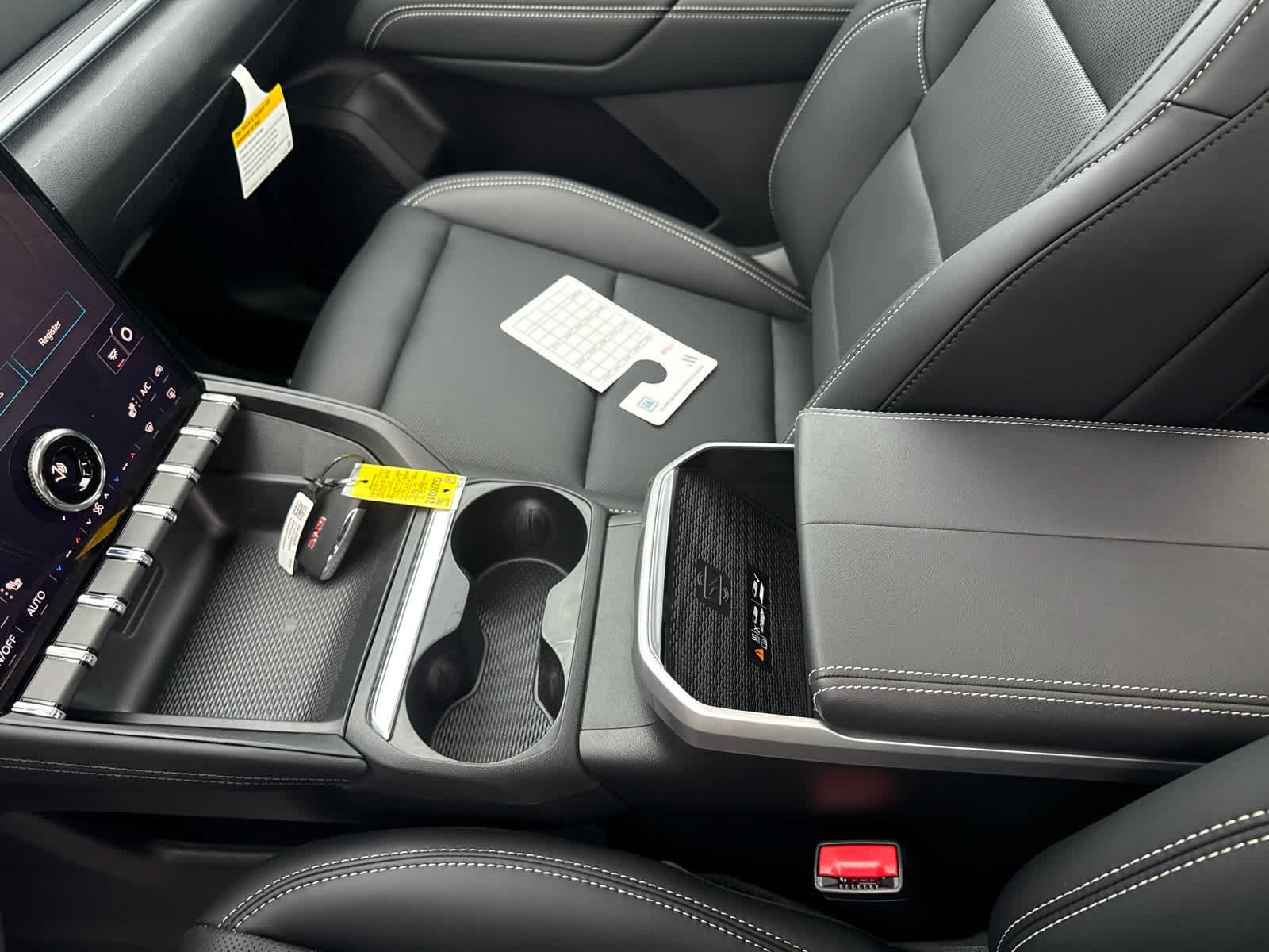 New 2027 GMC Terrain Elevation w/ Elevation Premium Package AWD/4WD image 19