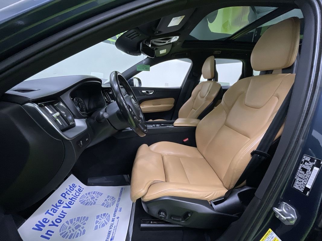 Used 2018 Volvo XC60 T6 Inscription w/ Vision Package image 17