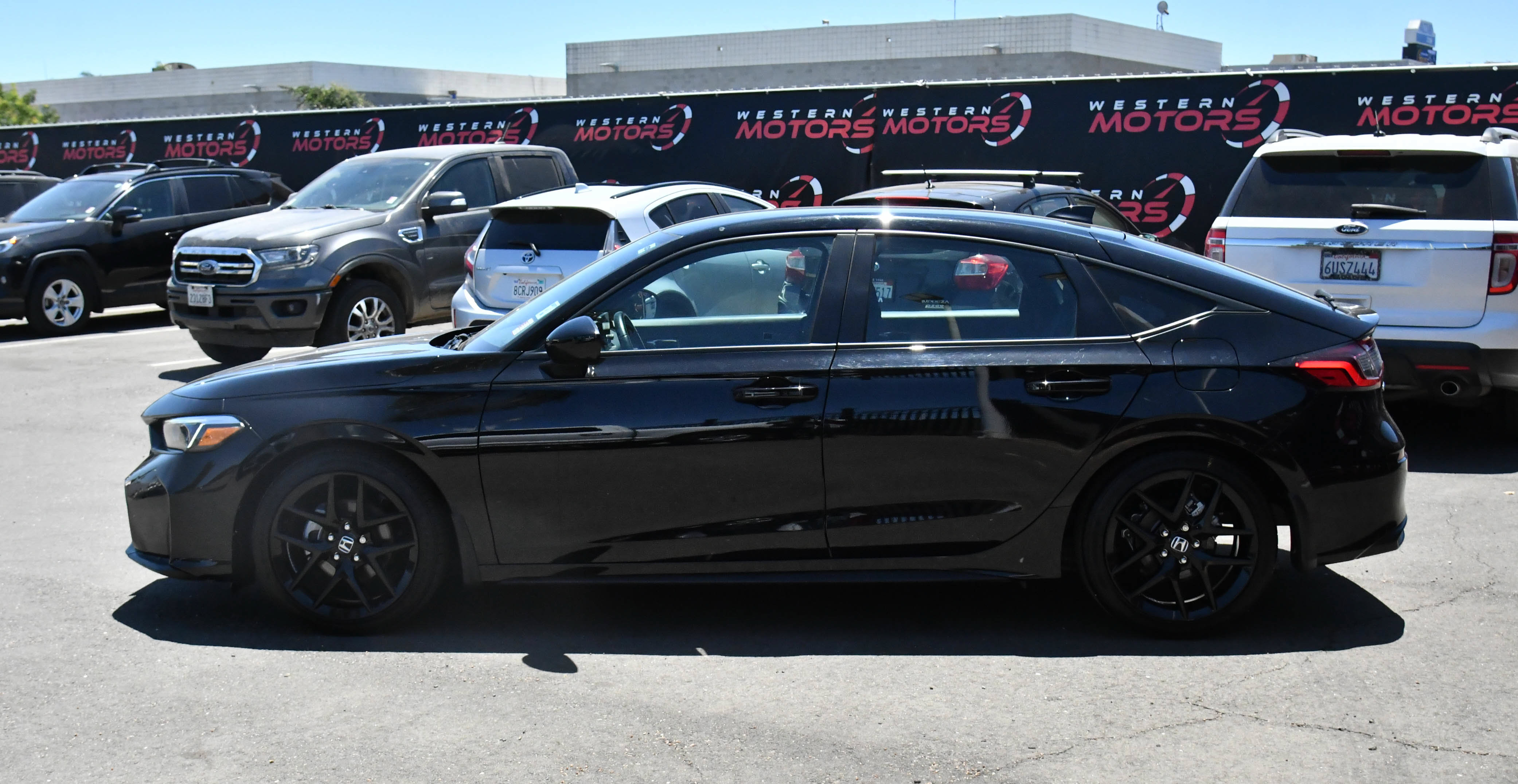 Used 2025 Honda Civic Sport image 4