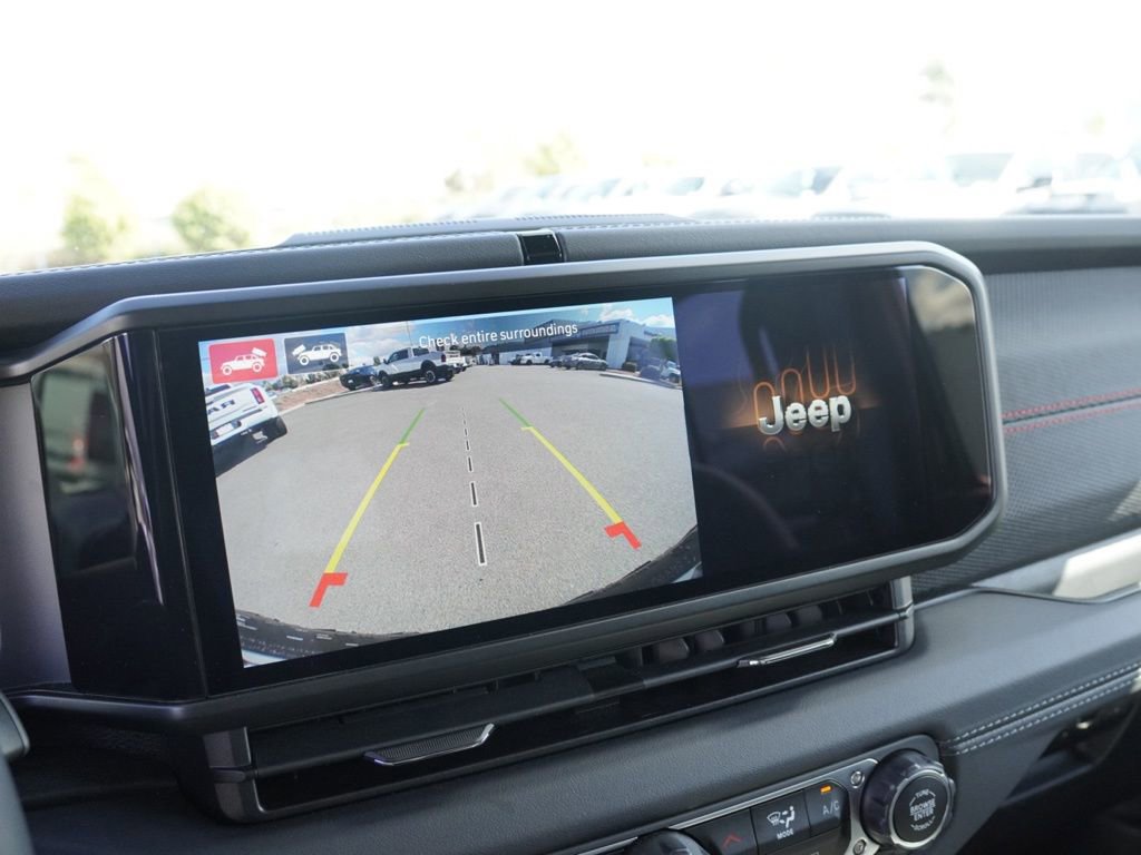 Certified 2024 Jeep Wrangler Unlimited Rubicon w/ Technology Group image 14