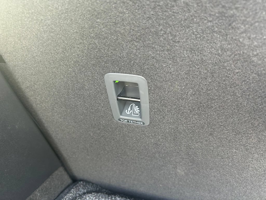 Certified 2026 Volkswagen Tiguan S FWD image 39