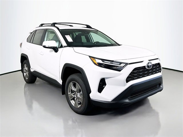 New 2025 Toyota RAV4 XLE