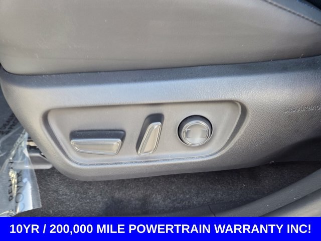 Used 2026 Toyota RAV4 XSE w/ Weather Package AWD/4WD image 10