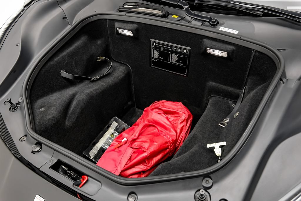 Used 2018 Ferrari 488 Spider RWD image 59