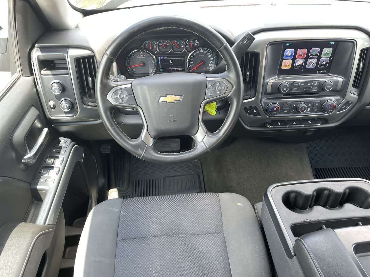 Used 2018 Chevrolet Silverado 1500 LT w/ All Star Edition AWD/4WD image 11
