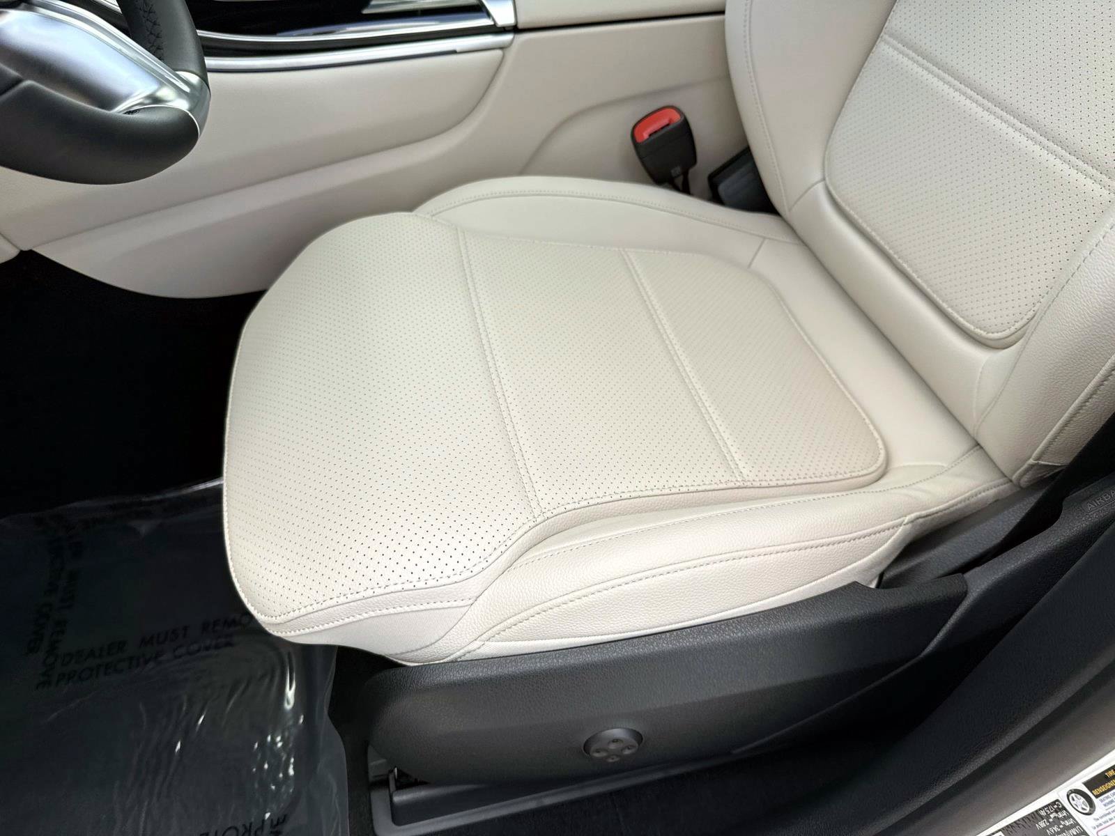 New 2027 Mercedes-Benz GLC 300 image 21
