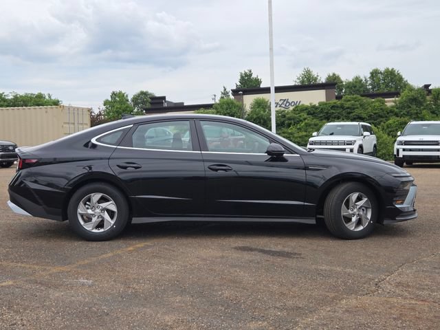 New 2026 Hyundai Sonata SE FWD image 14