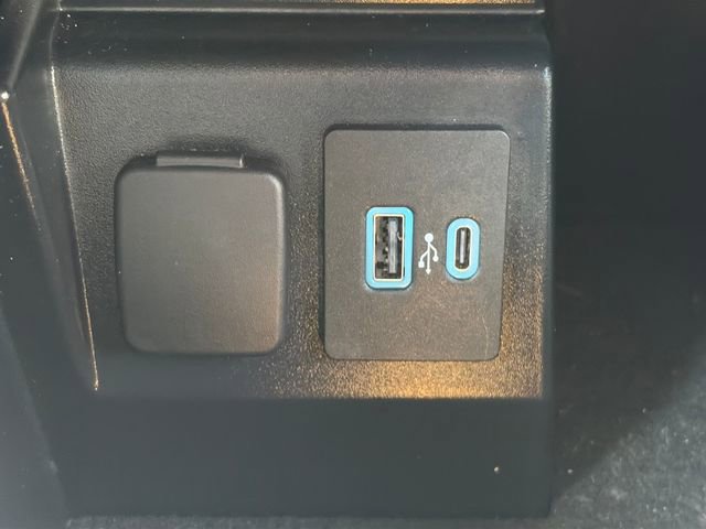 Used 2023 Ford Explorer XLT w/ Equipment Group 202A AWD/4WD image 56