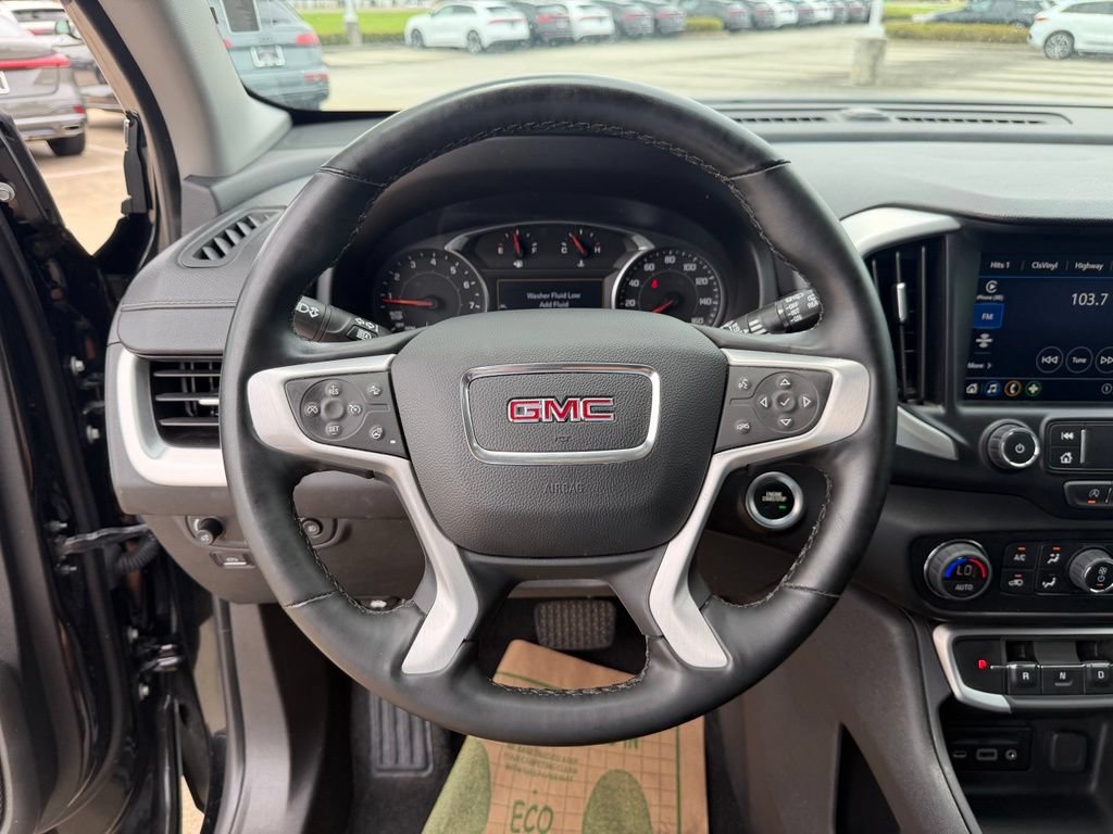Used 2024 GMC Terrain SLT FWD image 9