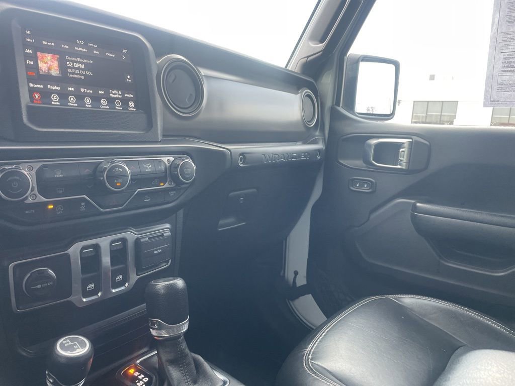 Certified 2021 Jeep Wrangler Sport S image 31