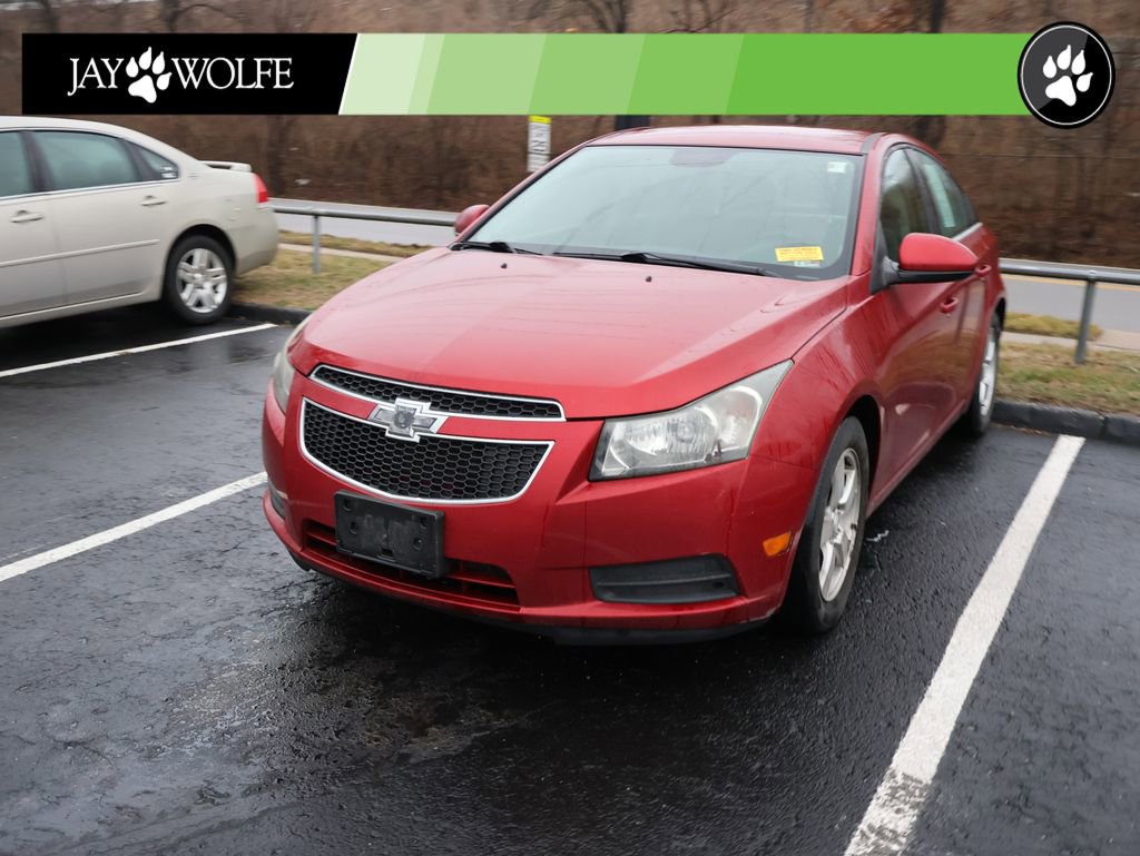Used 2014 Chevrolet Cruze LT FWD image 3