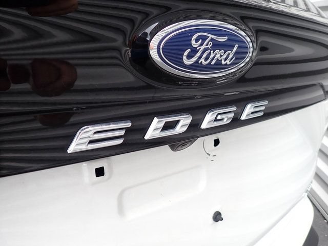 Used 2023 Ford Edge SEL w/ Convenience Package AWD/4WD image 5