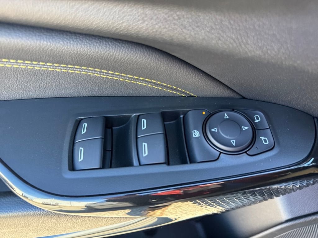 New 2026 Chevrolet Trax ACTIV w/ Sunroof Package FWD image 20