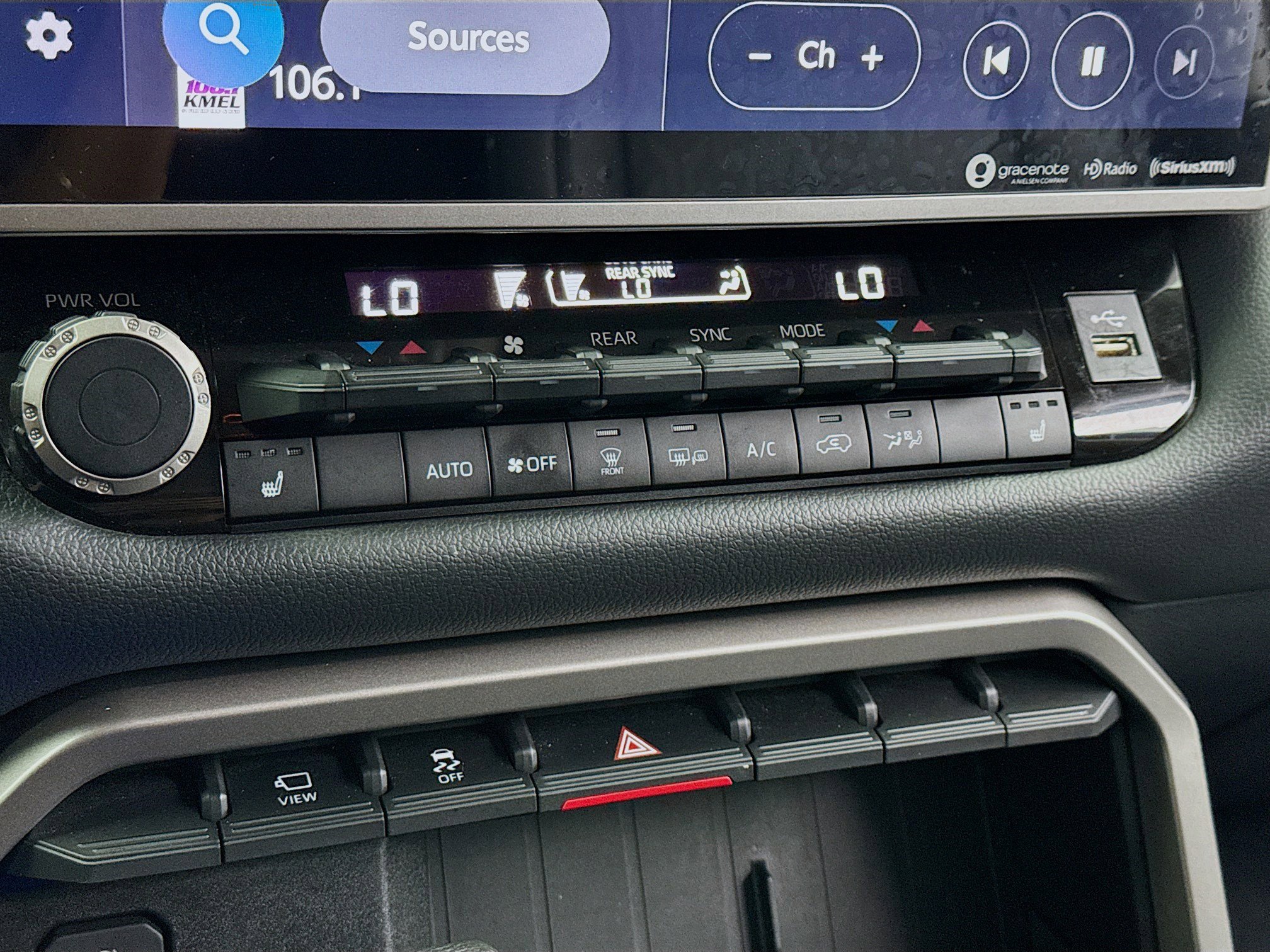 Used 2024 Toyota Sequoia SR5 w/ SR5 Premium Package image 12