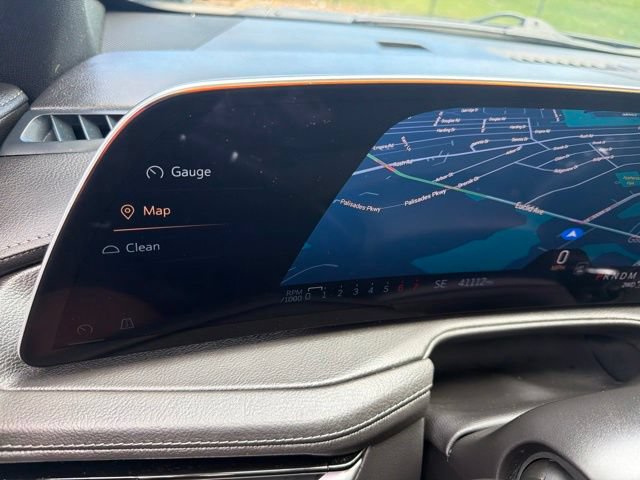 Used 2025 Cadillac XT4 Premium Luxury AWD/4WD image 32