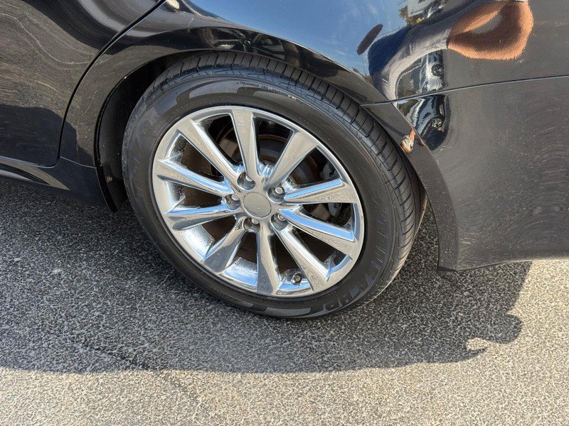 Used 2010 Lexus IS 250 w/ Preferred Accessory Package RWD image 8