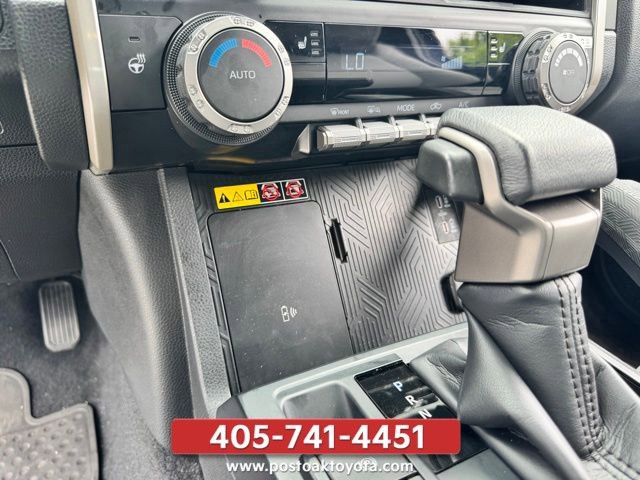 Used 2024 Toyota Tacoma SR5 AWD/4WD image 22