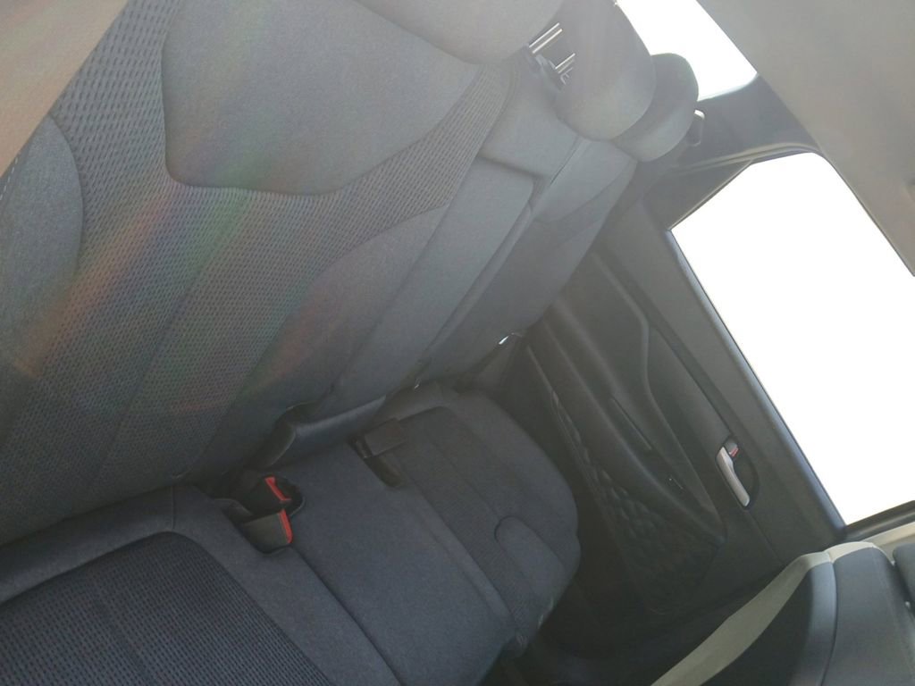 Used 2022 Hyundai Santa Fe SEL image 17