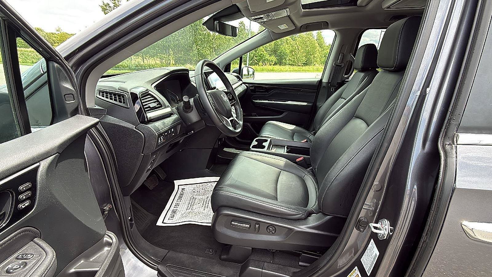 Used 2023 Honda Odyssey Touring image 25