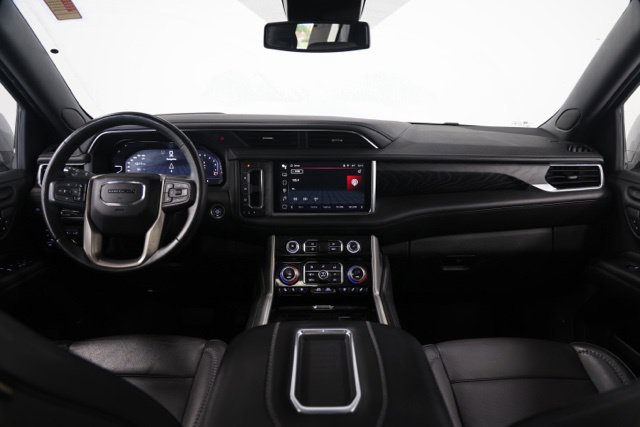 Used 2023 GMC Yukon Denali AWD/4WD image 39