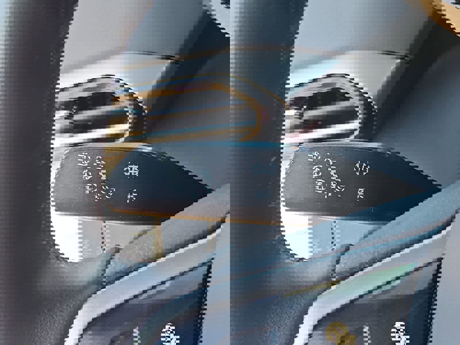 Used 2023 Volkswagen ID.4 S image 25