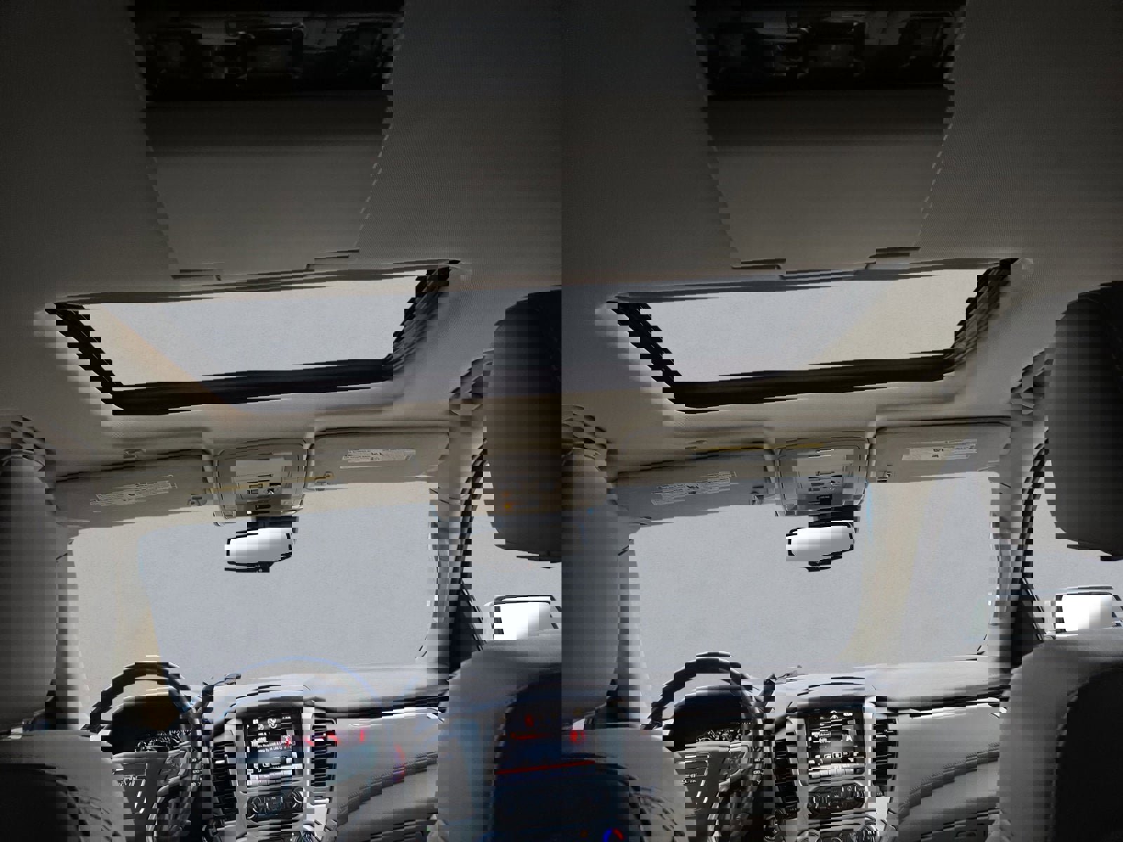 Used 2015 GMC Yukon SLT w/ Open Road Package image 25