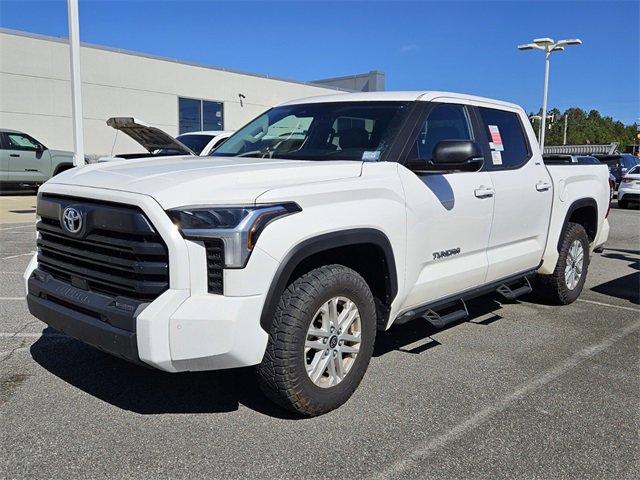 Used 2024 Toyota Tundra SR5 image 3