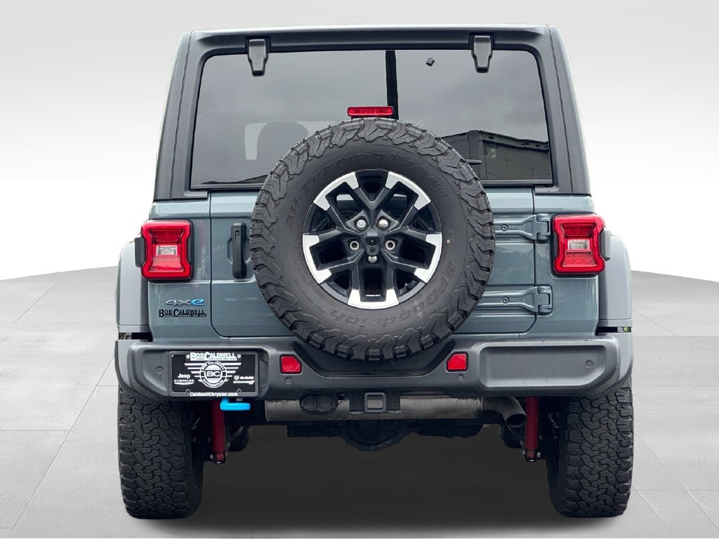 Used 2024 Jeep Wrangler Unlimited Rubicon 4xe AWD/4WD image 6