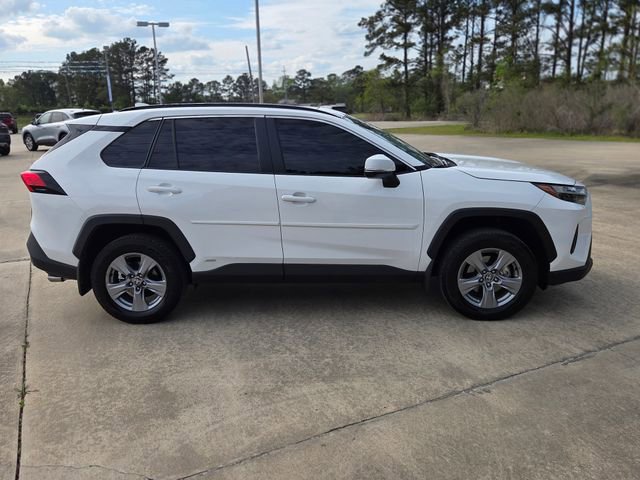 Used 2025 Toyota RAV4 XLE w/ Convenience Package image 7