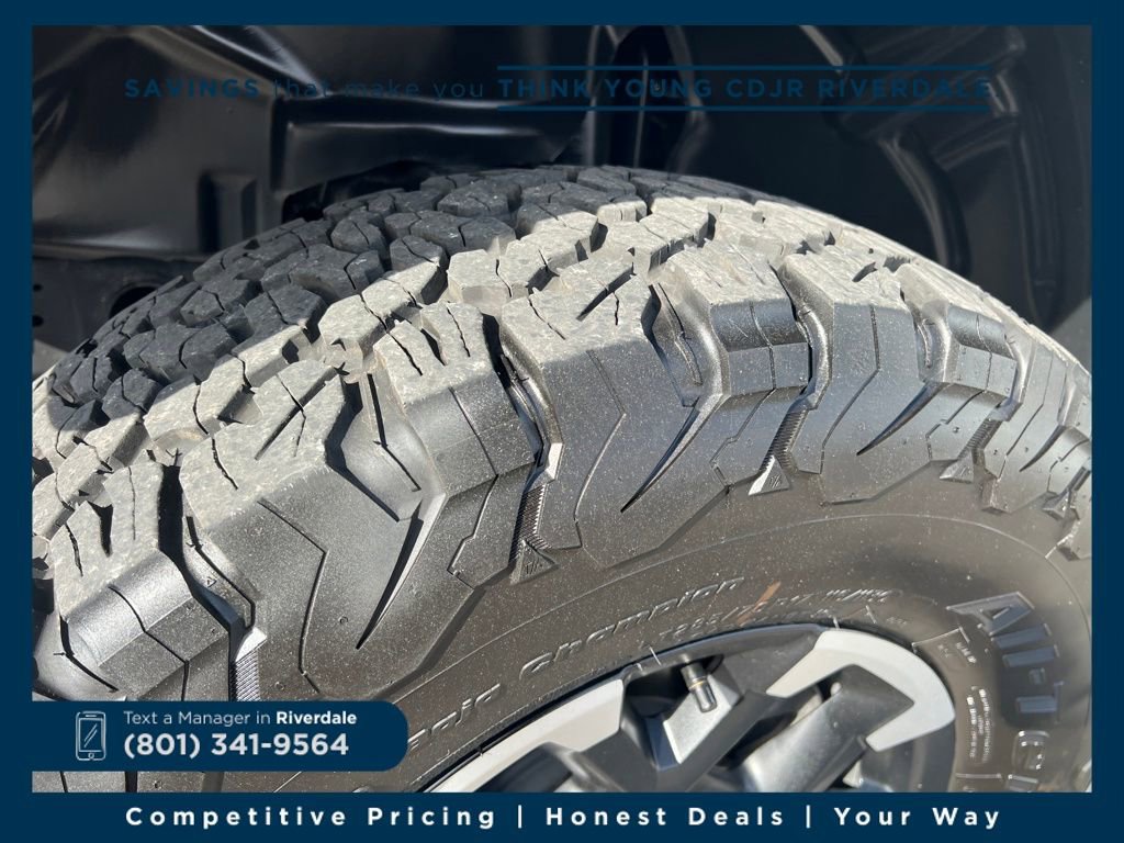 Used 2024 Jeep Wrangler Unlimited Rubicon 4xe w/ Convenience Group image 27