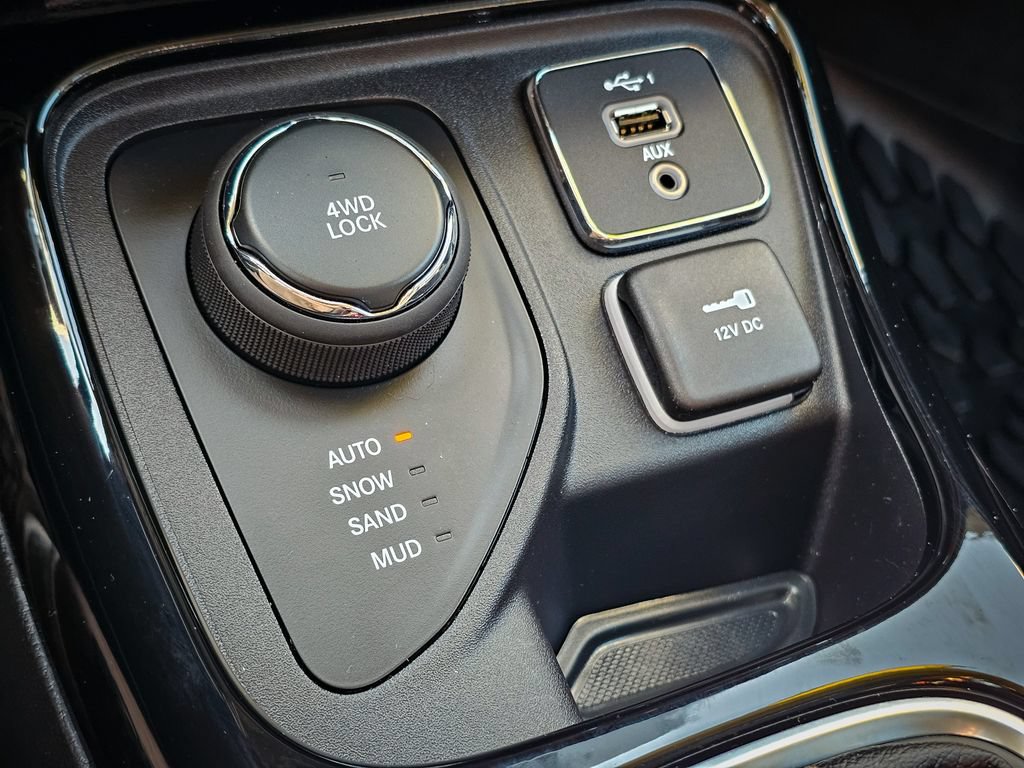 Certified 2021 Jeep Compass Limited AWD/4WD image 26