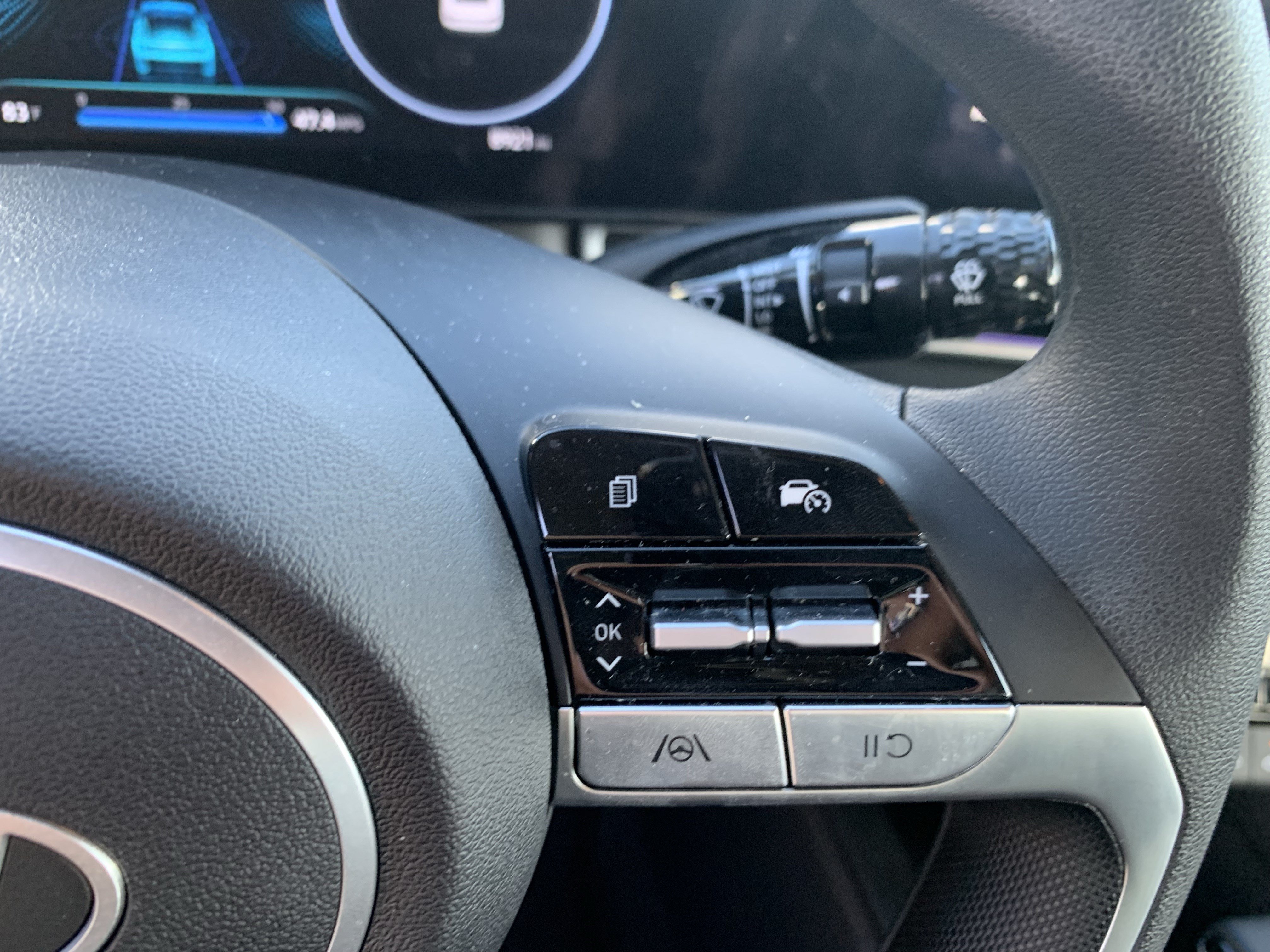 Used 2024 Hyundai Elantra SEL FWD image 20