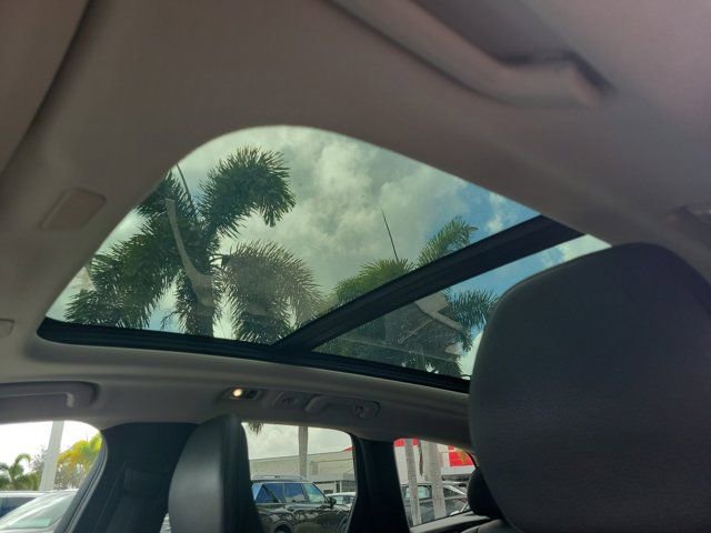 Used 2019 Volvo XC60 T6 Momentum w/ Multimedia Package image 25