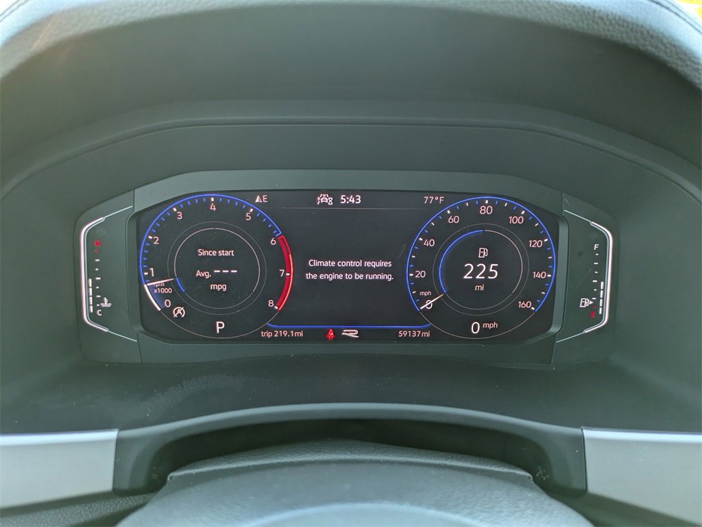 Used 2021 Volkswagen Atlas SEL R-Line image 3