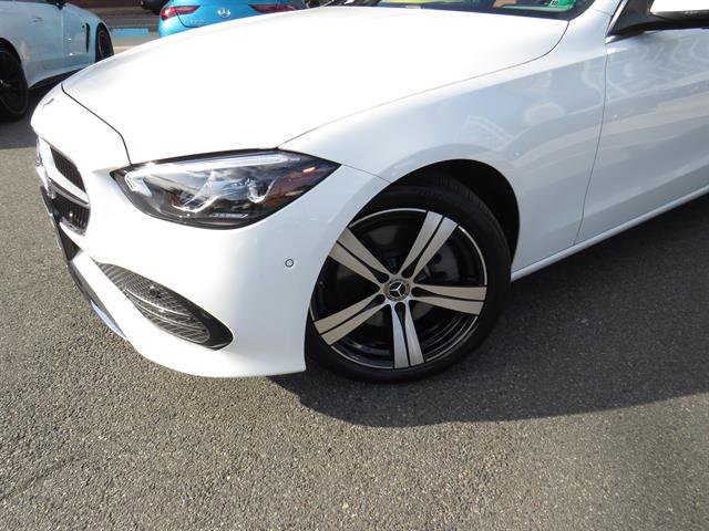 Used 2025 Mercedes-Benz C 300 4MATIC Sedan image 20