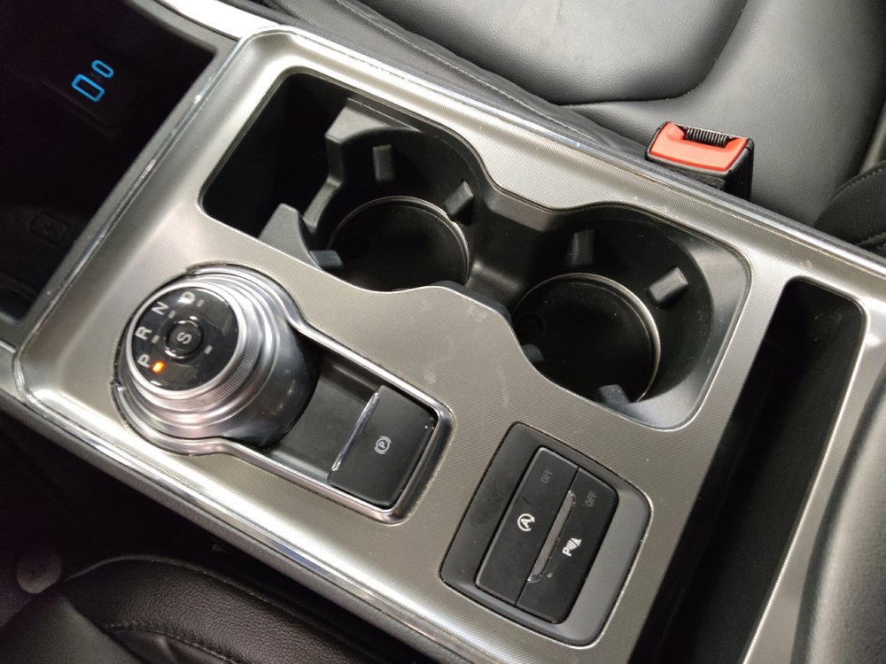 Used 2024 Ford Edge Titanium image 26