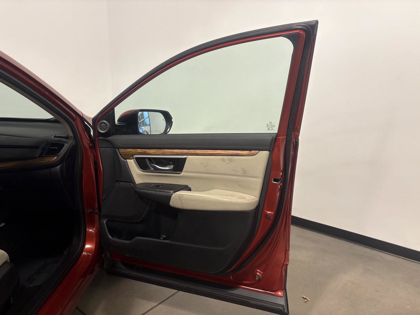 Used 2018 Honda CR-V EX image 48
