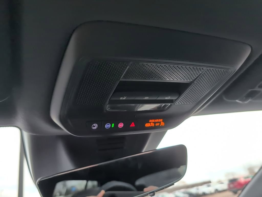 New 2026 Chevrolet Equinox EV RS image 20