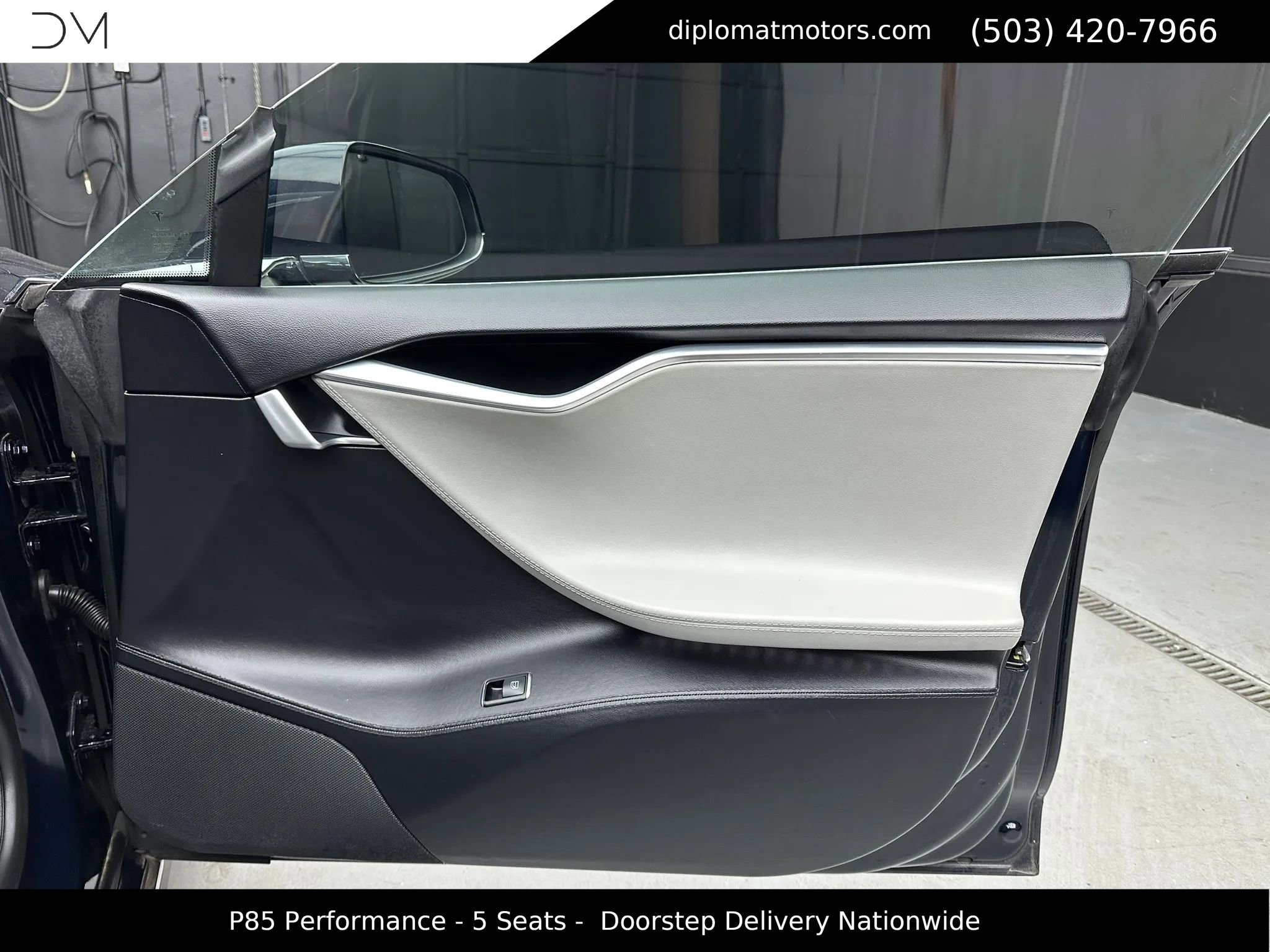 Used 2013 Tesla Model S Performance RWD image 26