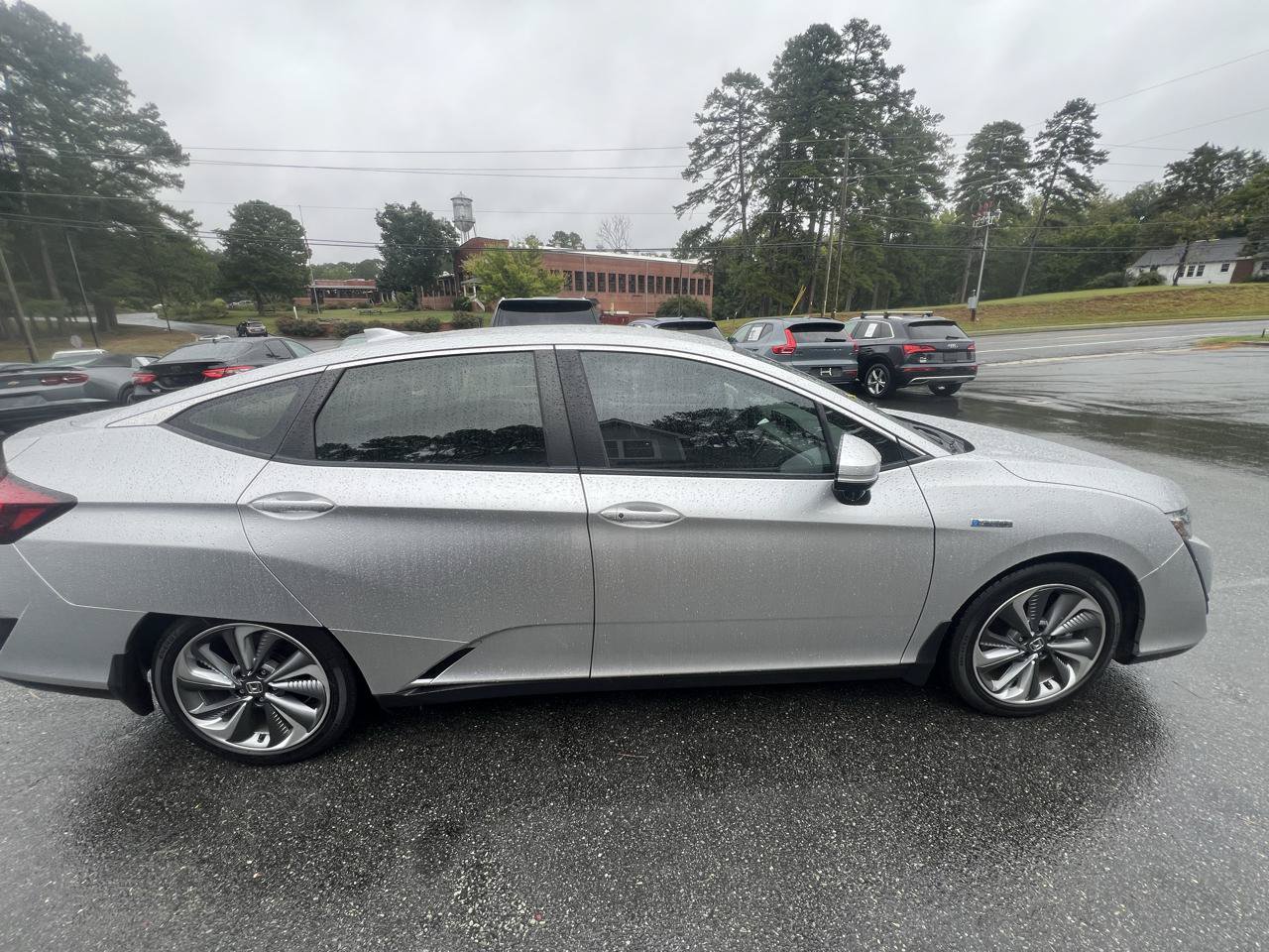 Used 2018 Honda Clarity Plug-In Hybrid image 6
