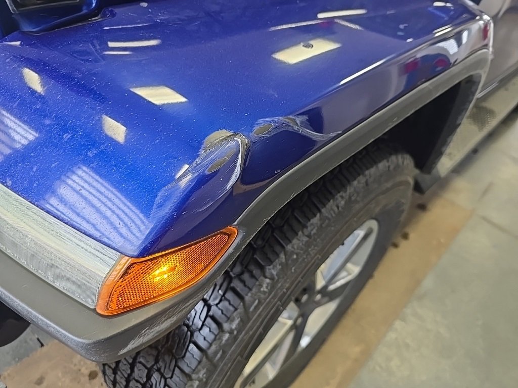 Used 2018 Jeep Wrangler Unlimited Sahara image 8