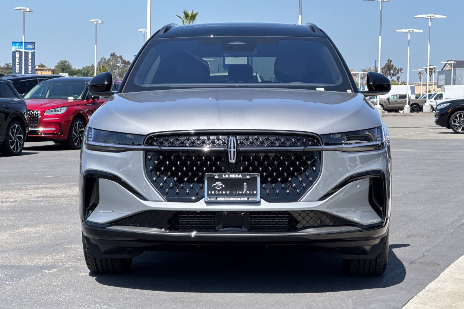 New 2025 Lincoln Nautilus Reserve w/ Jet Appearance Package image 8