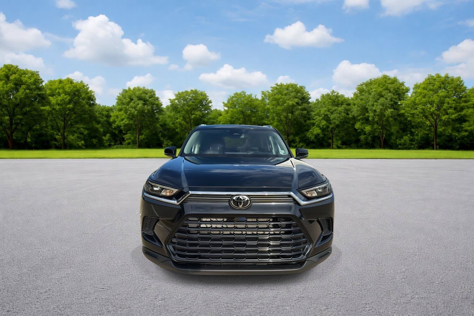 Used 2026 Toyota Grand Highlander AWD image 2