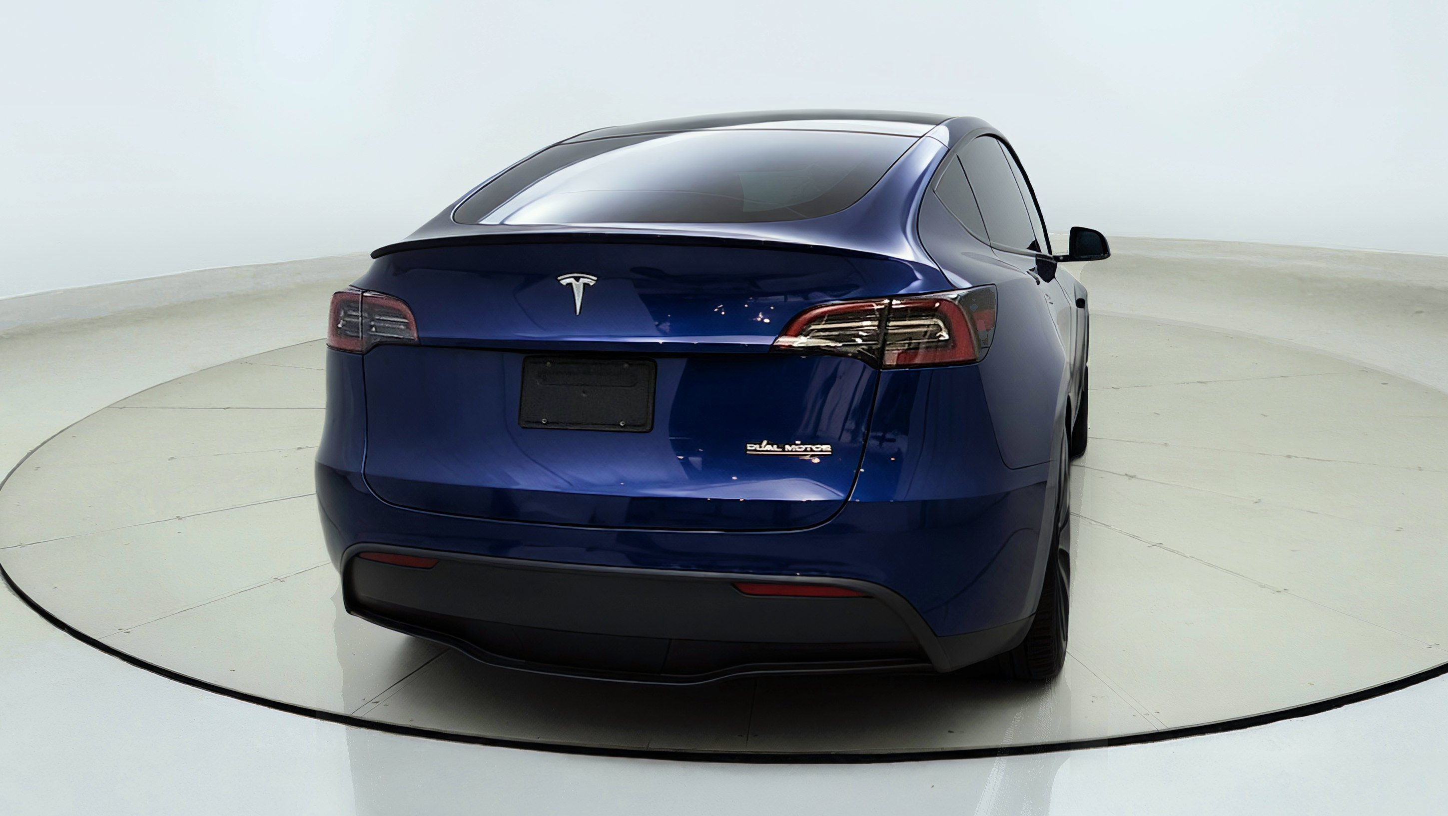 Used 2024 Tesla Model Y Performance AWD/4WD image 6
