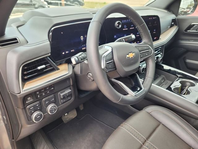 Used 2025 Chevrolet Tahoe High Country w/ Sun And Tow Package AWD/4WD image 33