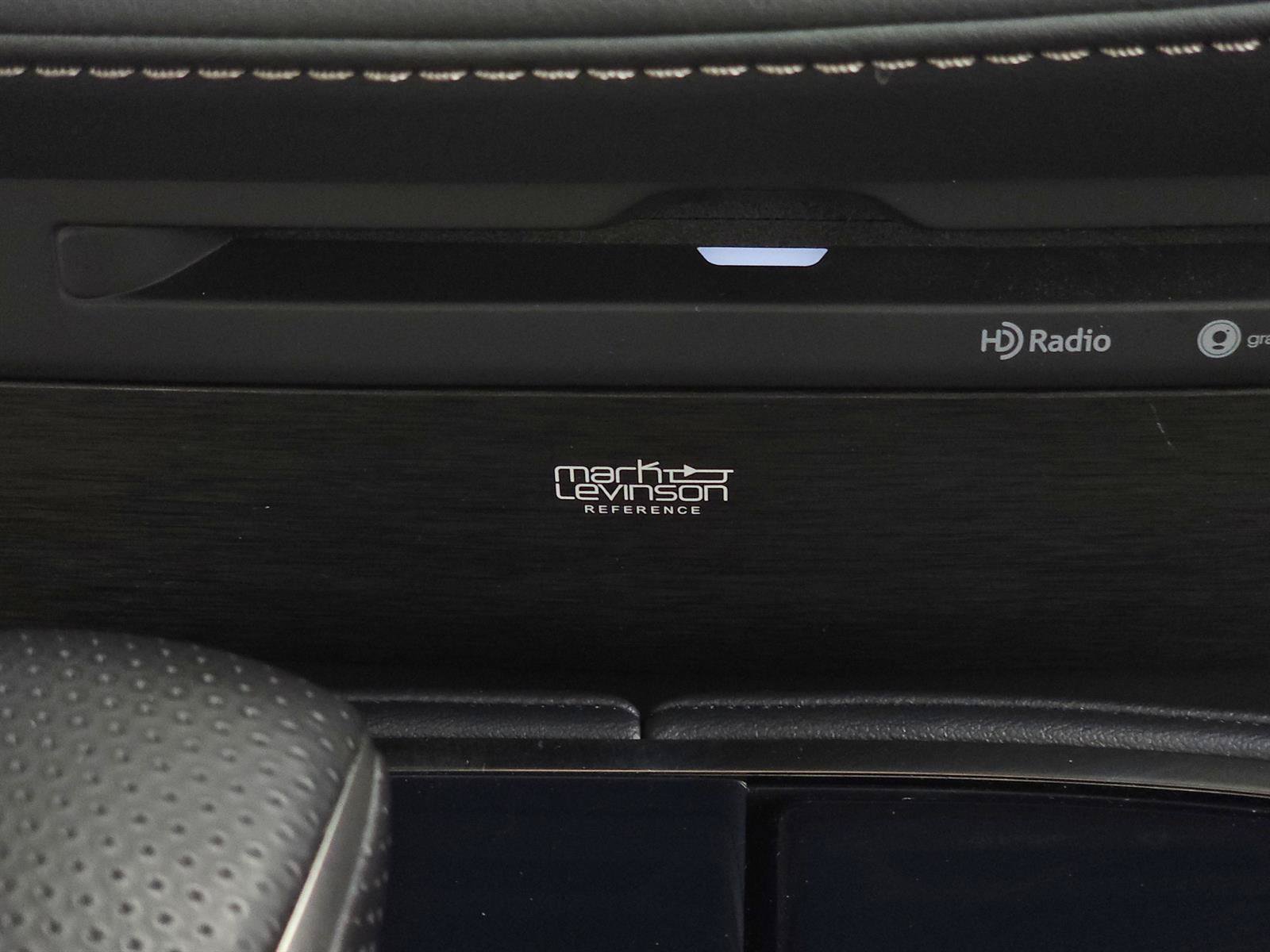 Used 2018 Lexus LS 500 F Sport w/ Accessory Package (Z2) AWD/4WD image 30